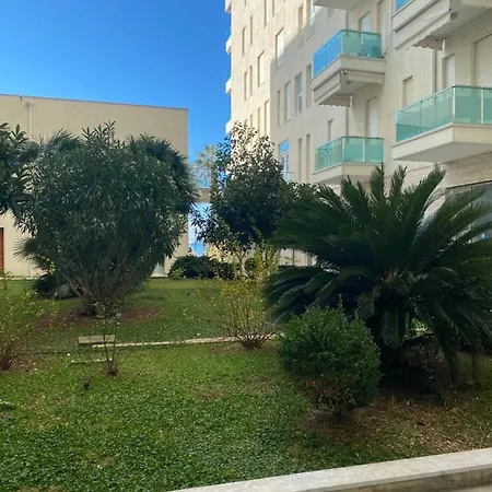 Olea Seaside Lejlighed *